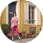 woman-stand-high-heel-shoes-paris-france-vacation-woman-pink-sweater-trousers-street-fashion-beauty-look-makeup-fashion-style-vogue-vacation-travelling-wanderlust