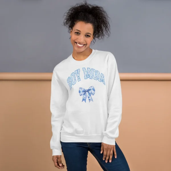 BOY MOM  Unisex Sweatshirt