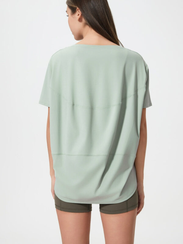 5d95592e-53a3-44f8-9e54-680e0a4c0c30-Max 5d95592e-53a3-44f8-9e54-680e0a4c0c30-Max